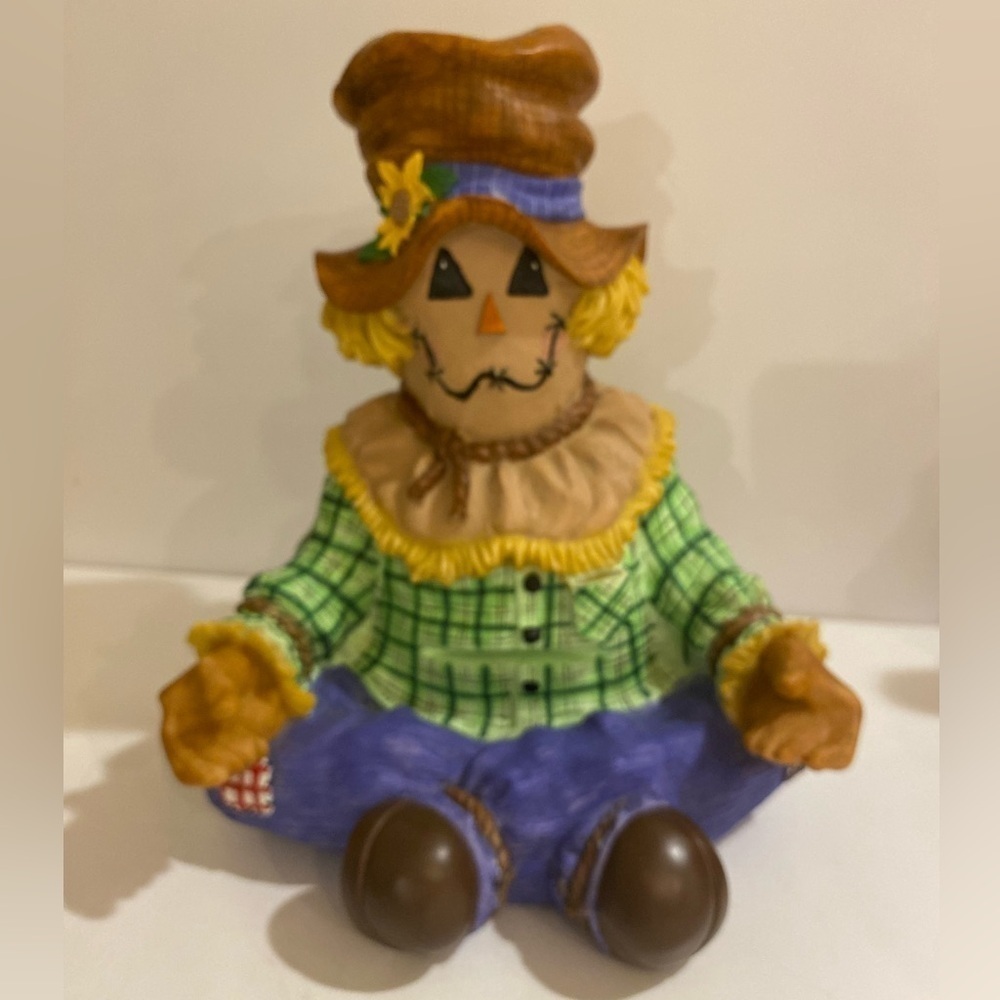 Resin Scarecrow Plate/Treats Holder (JH)